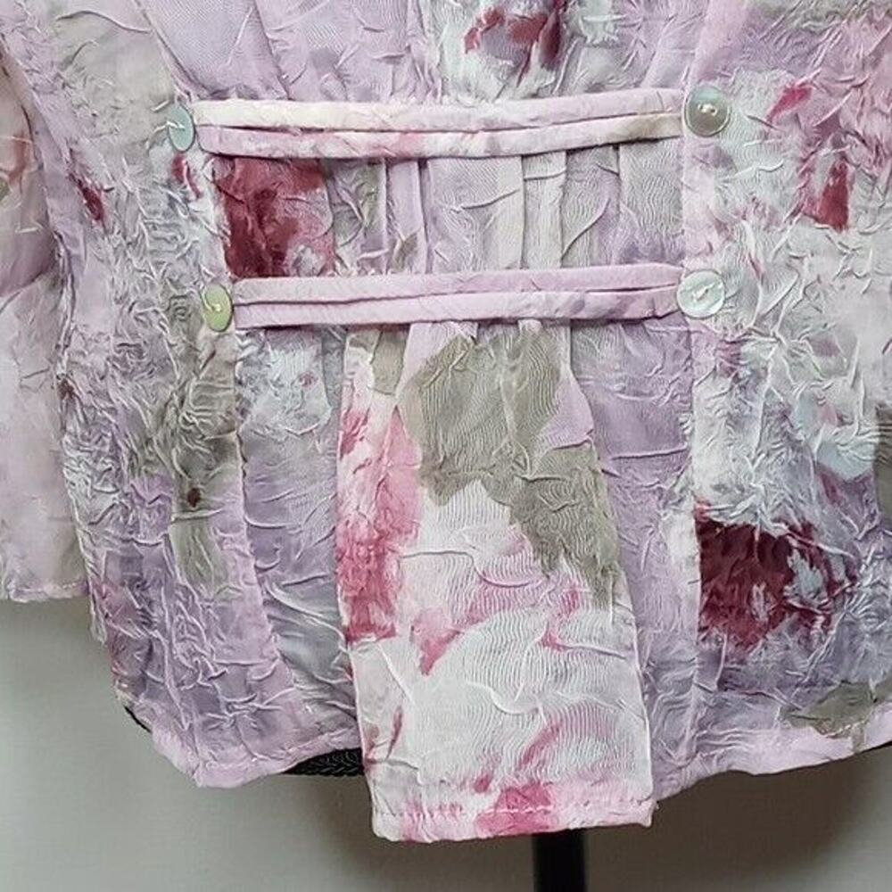 R & M Richards Vintage Lilac Floral & Feminine Blouse - 14 - Picture 6 of 9